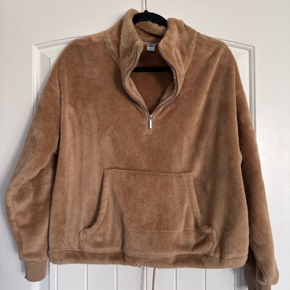 Old Navy Camel Fleece Pullover